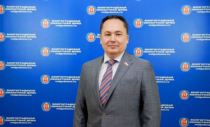 Поздравление Юрия Марамыгина с Днем российского парламентаризма