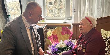 В канун 82-летия Сталинградской Победы Дмитрий Григоров встретился с ветеранами