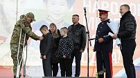 Сенаторы Российской Федерации наградили юного волгоградца медалью «За мужество»