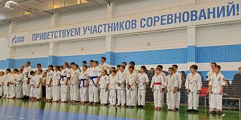 Юрий Марамыгин поддержал юных казаков на региональном турнире по казачьим боевым искусствам среди казачьей молодежи