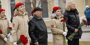 В регионе прошли памятные мероприятия в честь 79-й годовщины начала контрнаступления под Сталинградом
