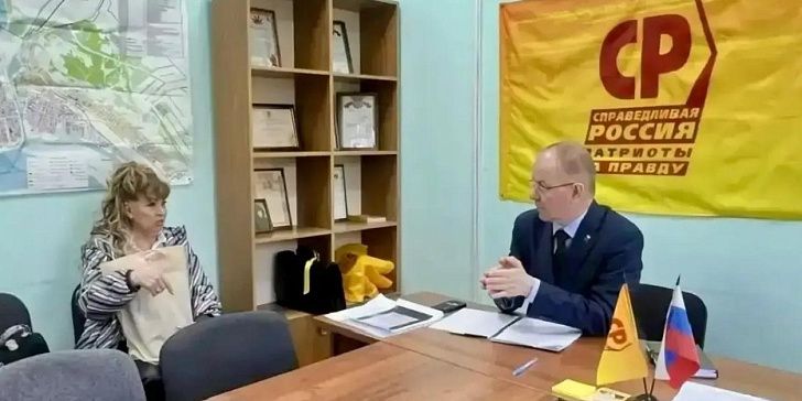 Поддержка членов семей военнослужащих, помощь в решении проблем ЖКХ и благоустройства – с этими и другими вопросами жители обращаются к лидеру волгоградских справороссов 