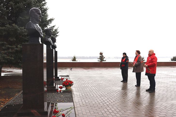 Сталинградский День - Начало Победы!