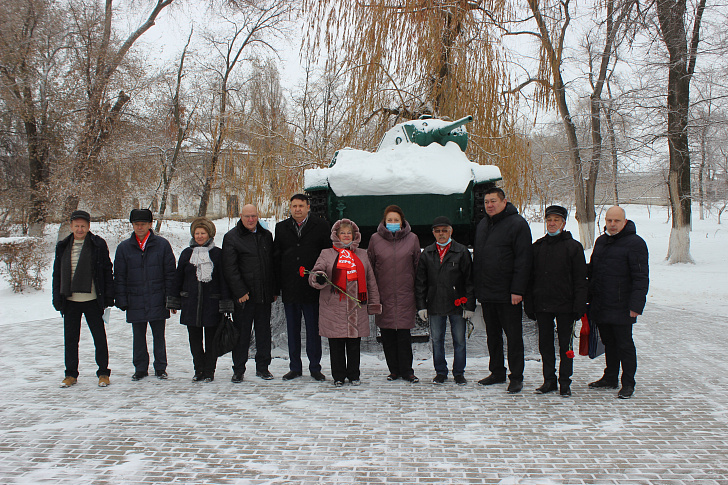 Депутаты-коммунисты провели серию памятных акций в честь освобождения Калача-на-Дону