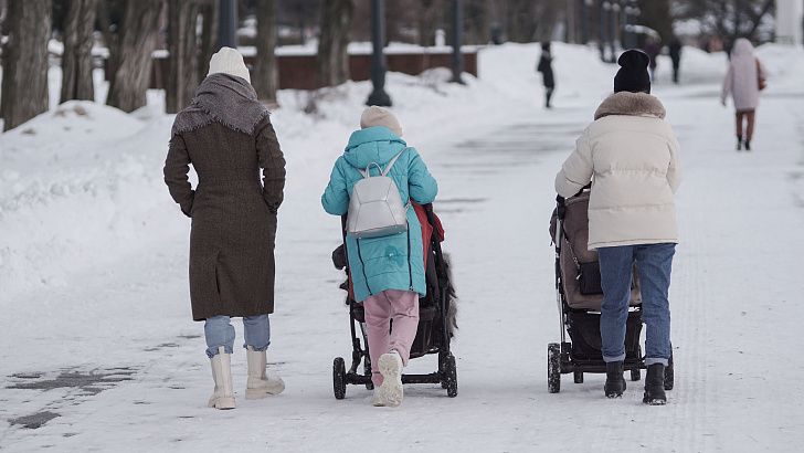 В Волгоградской области начала действовать услуга «Социальная няня»