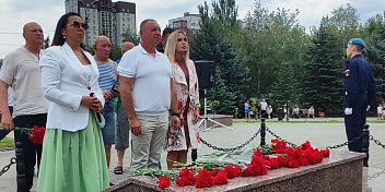 Митинг в честь Дня ВДВ