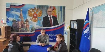 Депутат Игорь Романов провел прием граждан