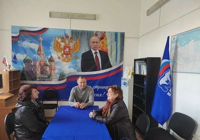 Депутат Игорь Романов провел прием граждан