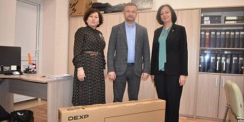 Улучшение условий образования продолжается