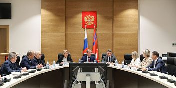 Дмитрий Пополитов избран заместителем председателя профильного комитета облдумы