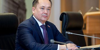Поздравление Юрия Марамыгина с Днем работников дорожного хозяйства