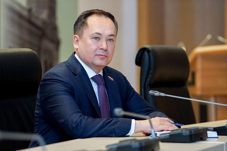 Поздравление Юрия Марамыгина с Днем работников дорожного хозяйства