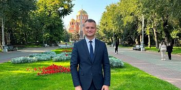 Поздравление Евгения Кареликова с Днем учителя