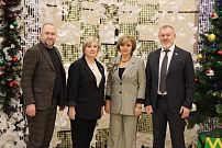 В Урюпинске поздравили многодетных педагогов 