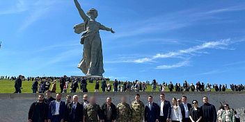 Представители фракции ЛДПР Волгоградской областной Думы встретились с бойцами СВО