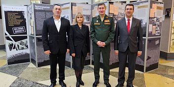 Мария Аплеталина приняла участие в подведении итогов работы выставки «Без срока давности»