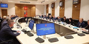 К развитию ЖКХ Волгограда подключился общественный экспертный совет