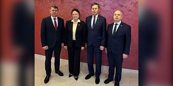 Волгоградские коммунисты на Пленуме ЦК КПРФ обсудили пути укрепления депутатской вертикали