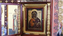 В Садах Придонья состоялось перенесение редкого списка Феодоровской иконы Божией Матери из Александро-Невского собора