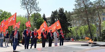 В Сталинграде и области накануне Великой Победы прошли возложения и памятные акции