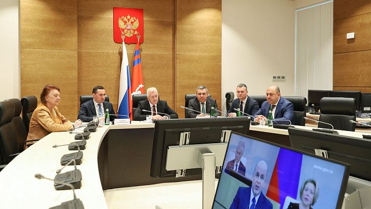 Парламентарии заслушали ежегодный отчет Правительства РФ