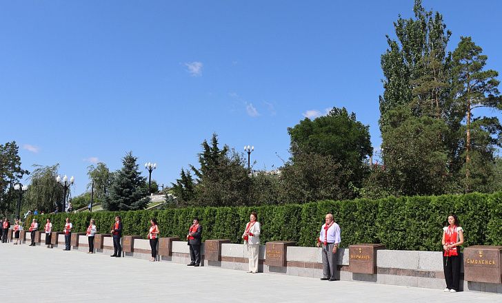 Города-герои, вы гордость России навсегда, на века!