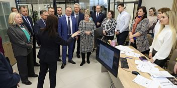 Областные депутаты провели выездное заседание в учреждениях здравоохранения
