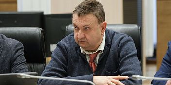 Валерий Могильный принял участие в рабочем совещании комитета по ЖКХ