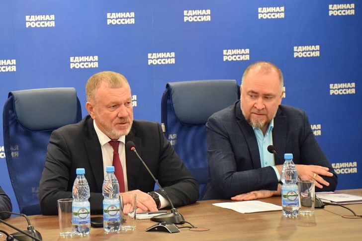 Волгоградские единороссы приняли участие в мероприятиях Единого дня оказания юридической помощи участникам СВО