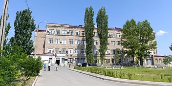 Станислав Коротков поздравил сотрудников ГУЗ «Городской клинической больнице №1» с профессиональным праздником