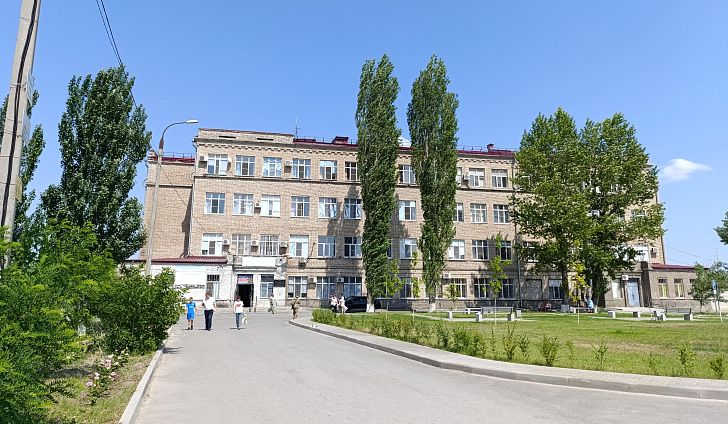 Станислав Коротков поздравил сотрудников ГУЗ «Городской клинической больнице №1» с профессиональным праздником