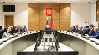 Сегодня состоялось  заседание комитета Волгоградской областной Думы  по строительству, жилищной политике и жилищно-коммунальному хозяйству под  председательством Валентины Гречины