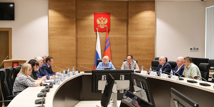 Профильный комитет регпарламента поддержал кандидатуру Александра Мелкумова на должность председателя ОблкомЖКХ