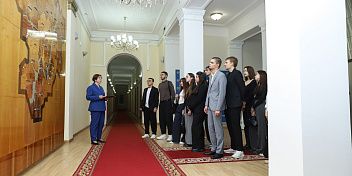 Студенты РАНХиГС побывали на экскурсии в Волгоградской областной Думе