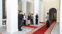 В Волгоградской областной Думе провели экскурсию для студентов ВолГУ