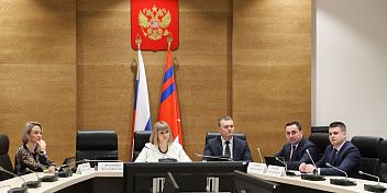 Законодатели уточняют категории получателей мер соцподдержки 