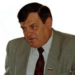КАЧУРИН  Юрий Михайлович