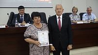 Победители областного конкурса среди представительных органов власти получили награды 