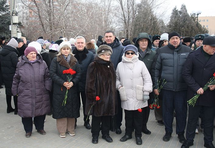 В Волжском почтили память воинов-интернационалистов