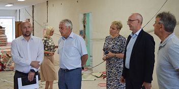 Школа Новониколаевского района будет капитально отремонтирована 