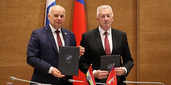 Подписано Соглашение о межпарламентском сотрудничестве между Волгоградской областной Думой и Курской областной Думой