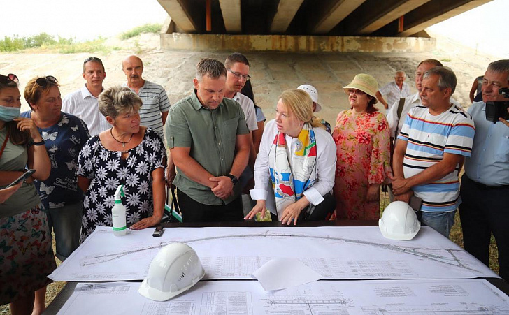 Экосовет вместе с жителями обсудил вопросы строительства моста через Волгу