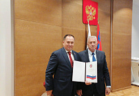 Парламентская деятельность Юрия Марамыгина отмечена Почетной грамотой областной Думы