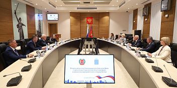 Депутаты законодательных собраний Саратовской и Волгоградской областей обсудили вопросы межпарламентского сотрудничества