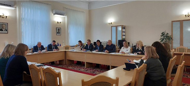 Александр Шевченко провел рабочее совещание