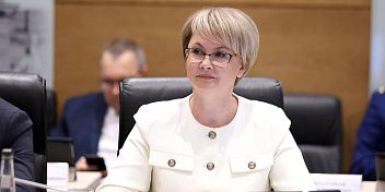 Лариса Гордиенко избрана председателем комитета Волгоградской областной Думы