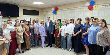 Станислав Коротков поздравил социальных работников с профессиональным праздником