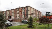 В Тракторозаводском районе продолжается строительство новой школы