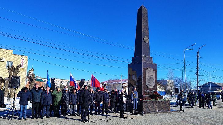 В Котельниково открыли стелу «Рубеж Сталинградской доблести» 