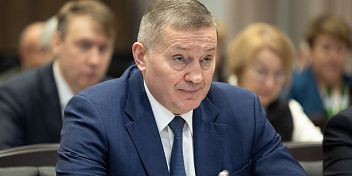 Андрей Бочаров провел стратегическую сессию по развитию стройкомплекса Волгоградской области